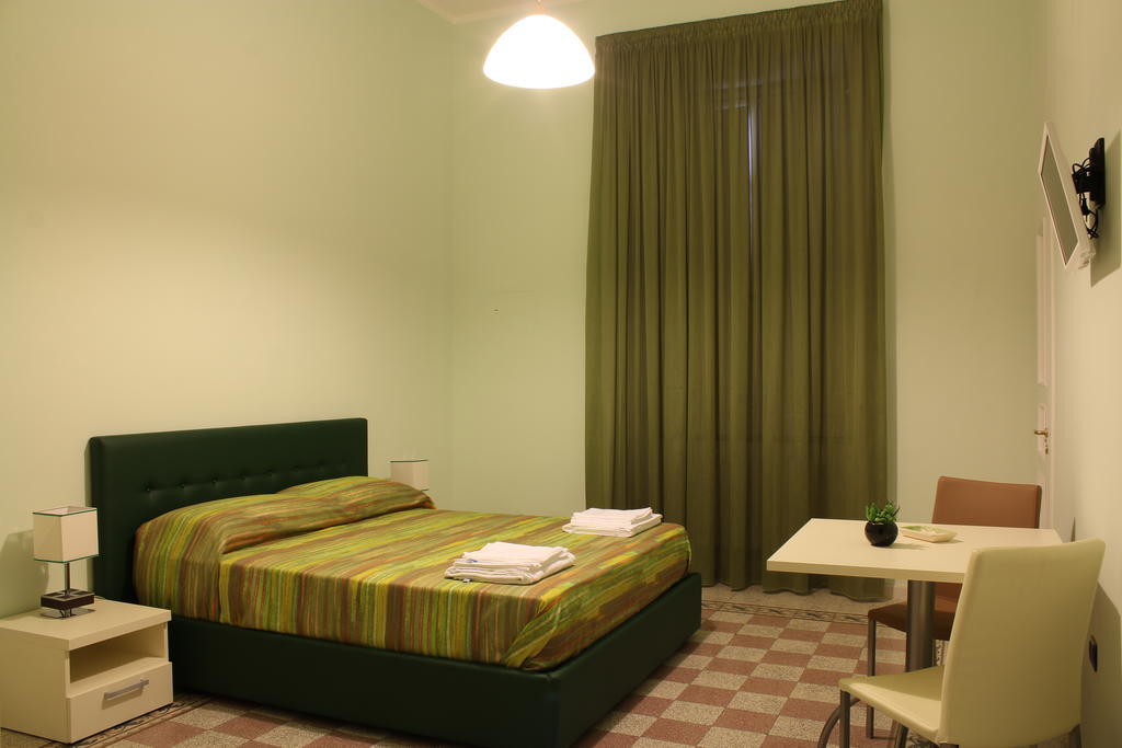 Bed & Breakfast San Francesco Salerno Pokoj fotografie